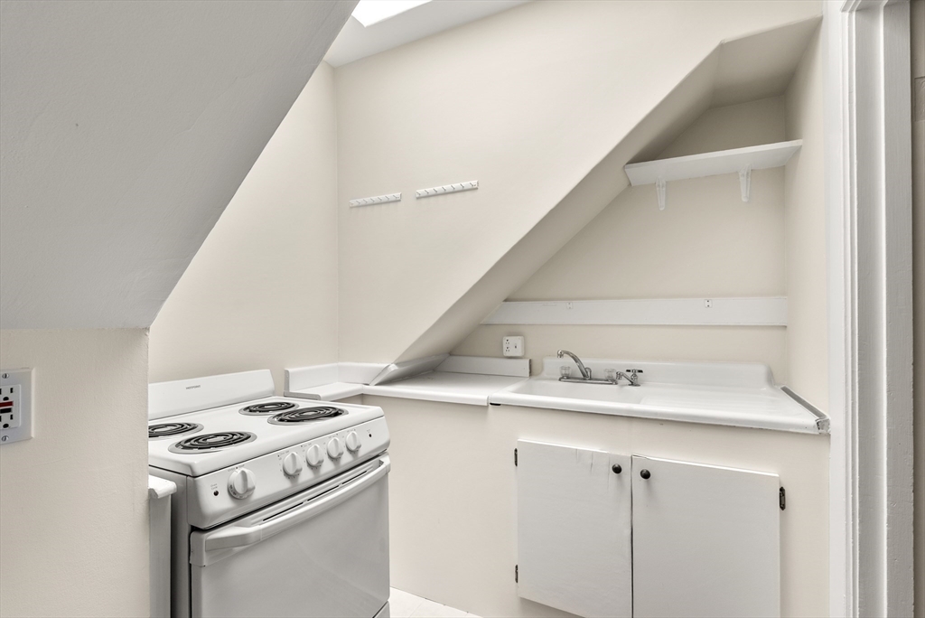 800 High Street Dedham, MA 02026 - Photo 34 of 42