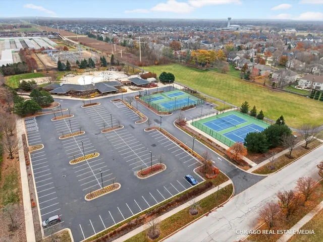 $875,000 | 3423 Sunnyside Court, Naperville, IL 60564