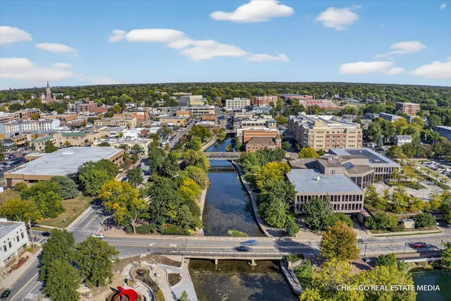 $875,000 | 3423 Sunnyside Court, Naperville, IL 60564