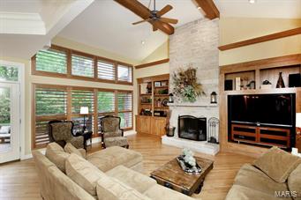 21 Deerfield Road Ladue, MO 63124 - Photo 11 of 30
