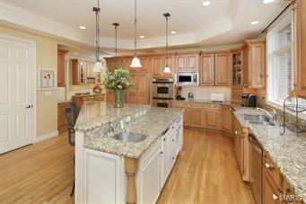 21 Deerfield Road Ladue, MO 63124 - Photo 13 of 30