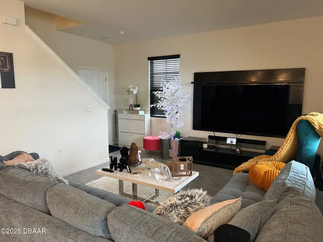 $2,000 | 3043 Meleto Boulevard, New Smyrna Beach, FL 32168