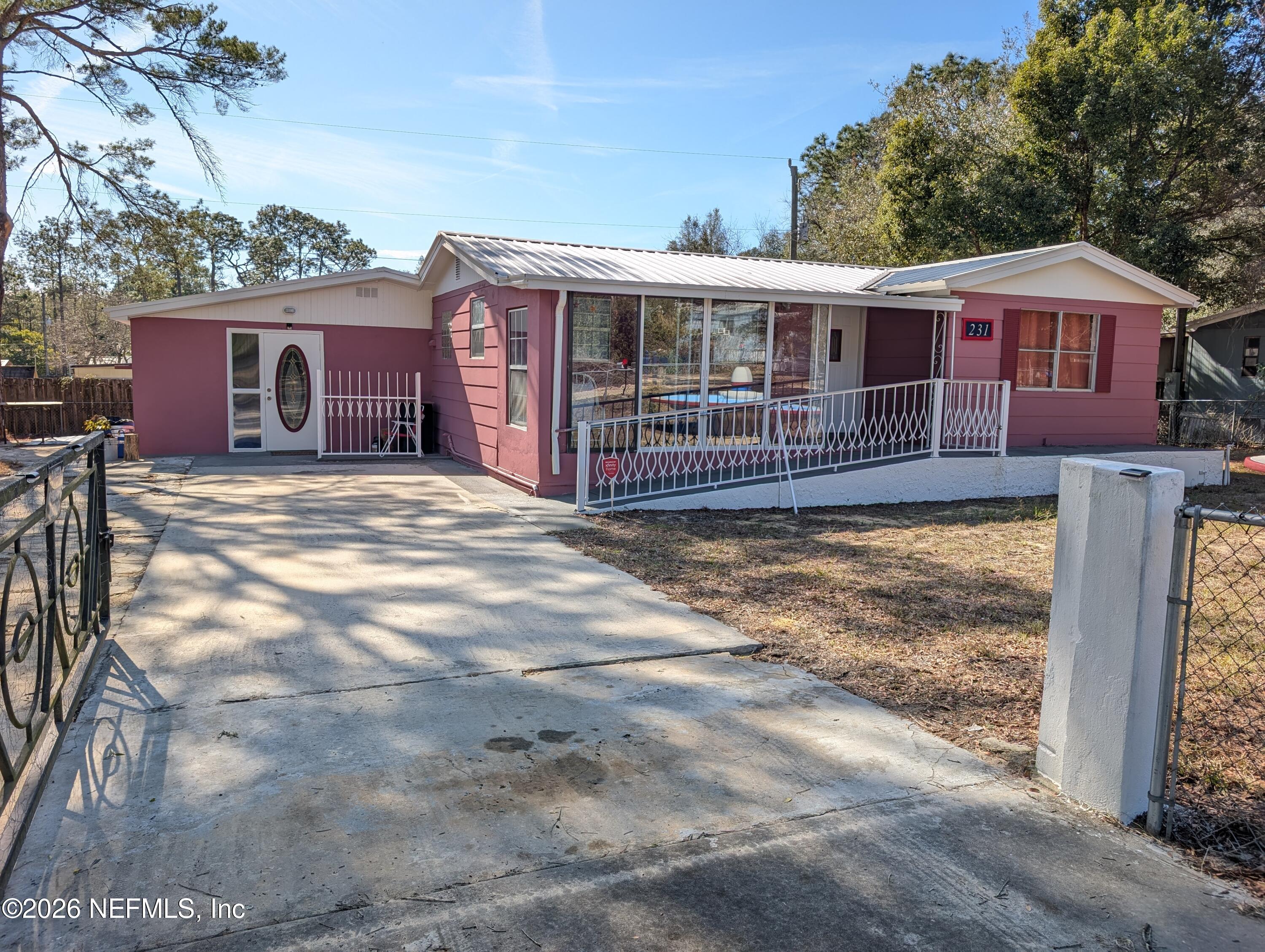 231 5th Way Interlachen, FL 32148 - Photo 2 of 22 231 5TH WAY 2