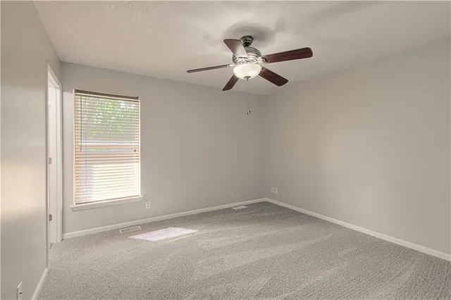 $260,000 | 1017 Rose Avenue, Excelsior Springs, MO 64024