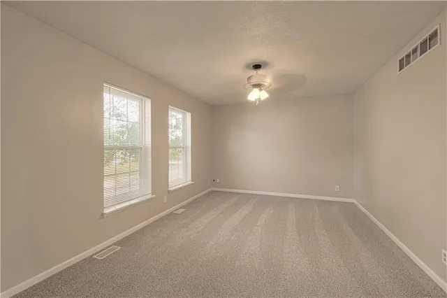 $260,000 | 1017 Rose Avenue, Excelsior Springs, MO 64024