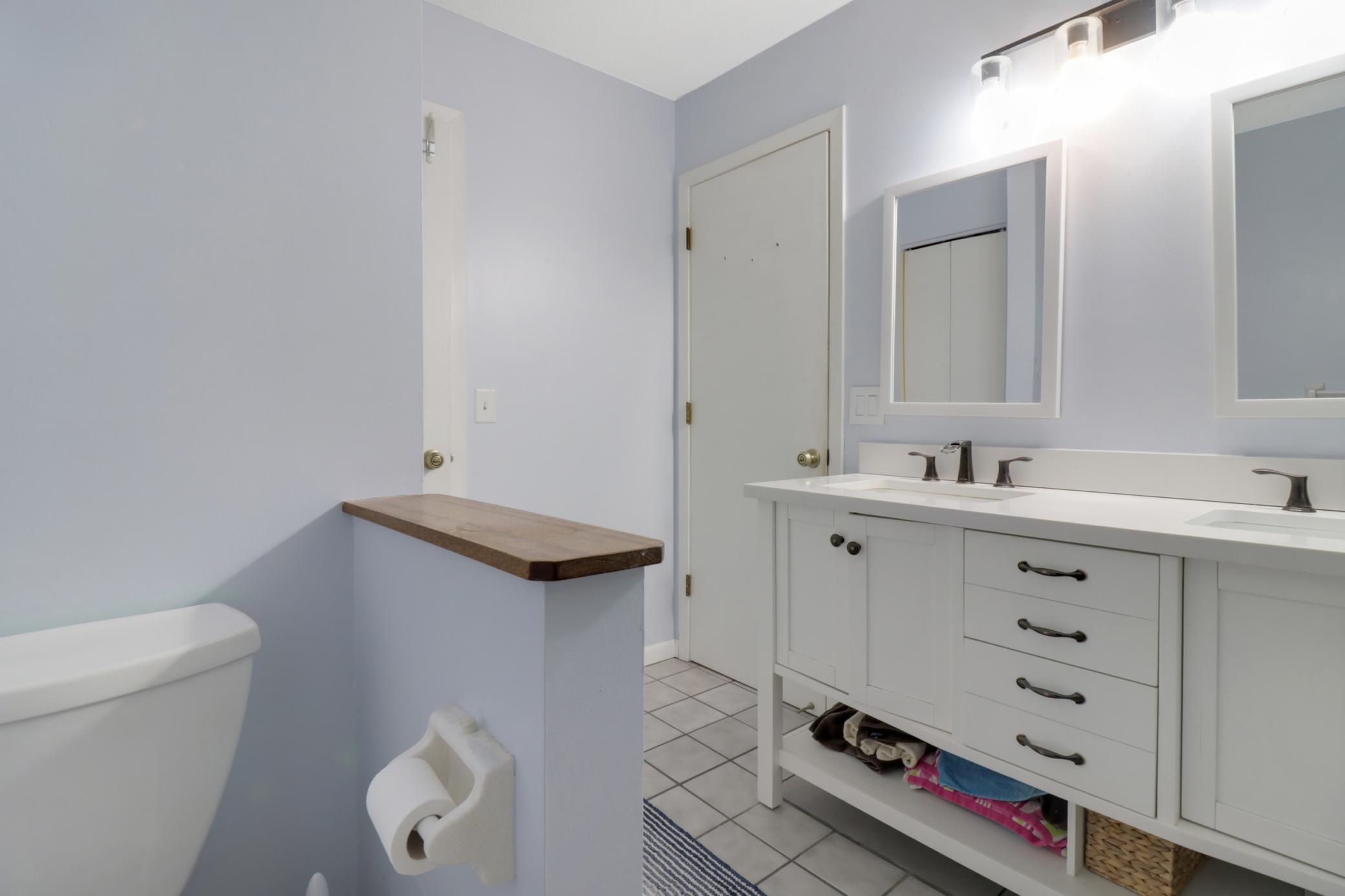 4219 Hemlock Lane North Plymouth, MN 55441 - Photo 15 of 28