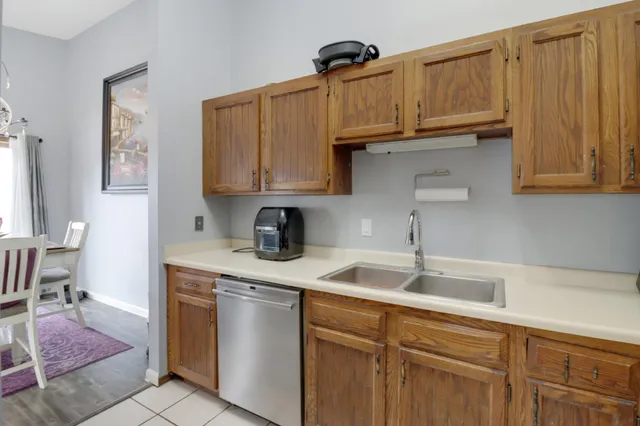 $299,900 | 4219 Hemlock Lane North, Plymouth, MN 55441