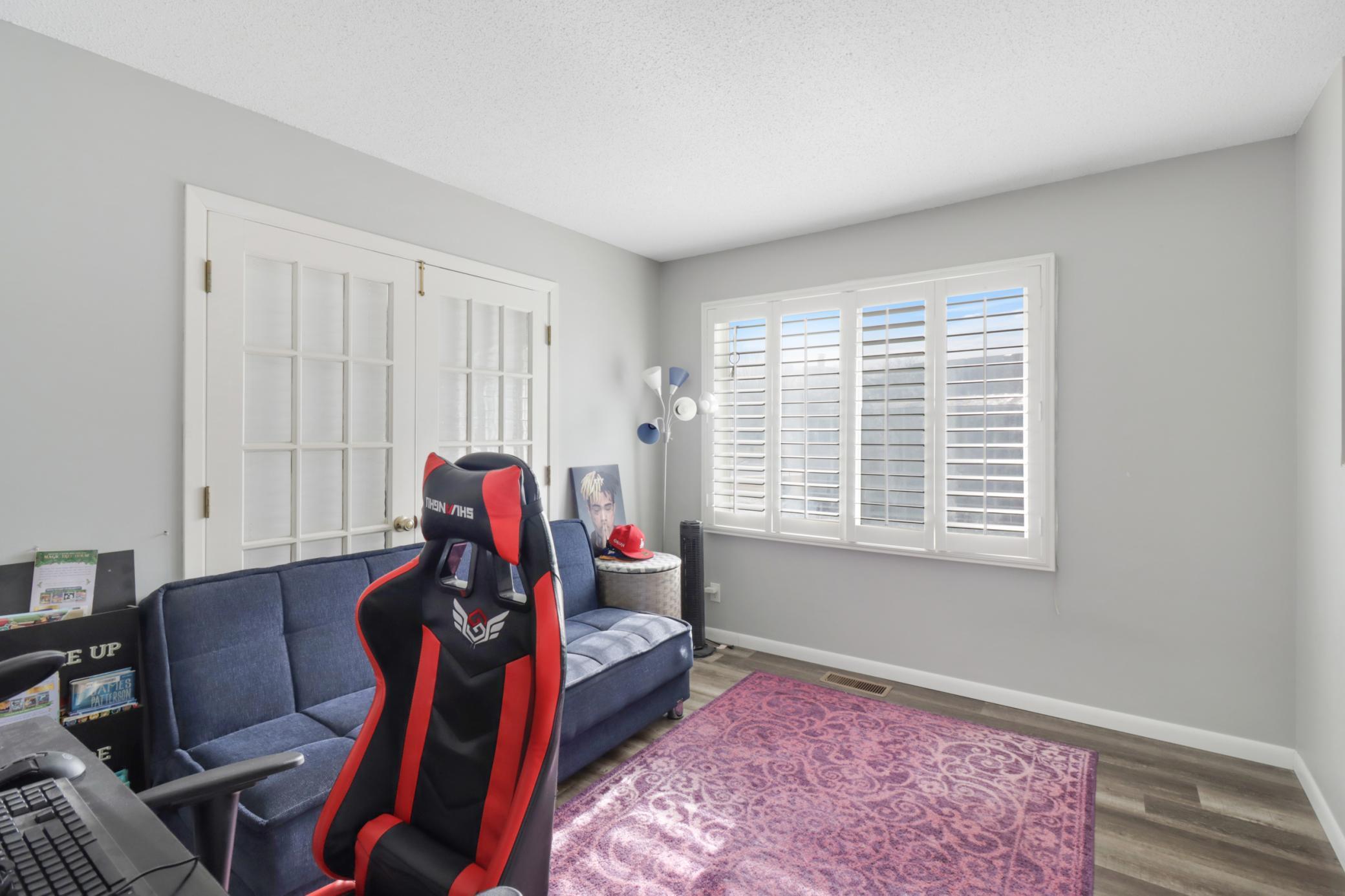 4219 Hemlock Lane North Plymouth, MN 55441 - Photo 9 of 28