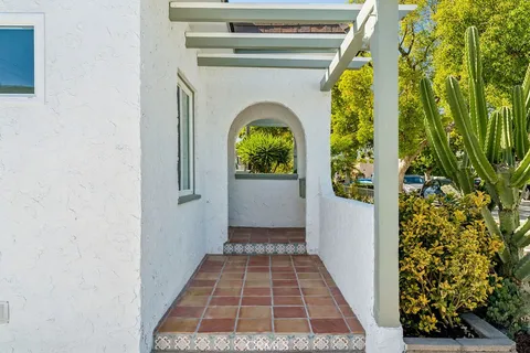 a view of entryway