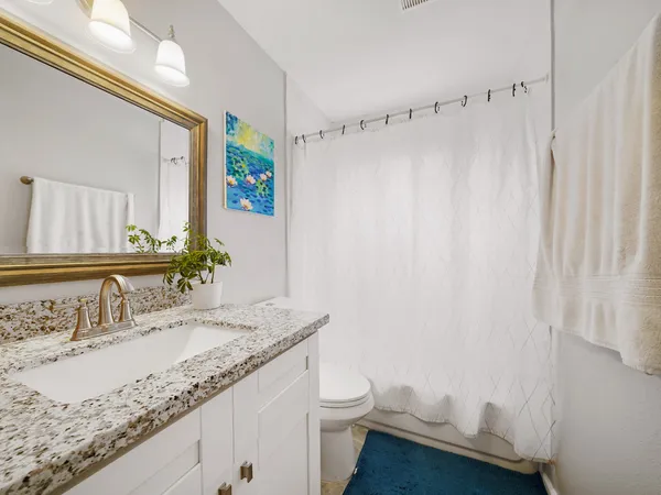 $2,600 | 5014 Mary Lou Drive, Houston, TX 77092