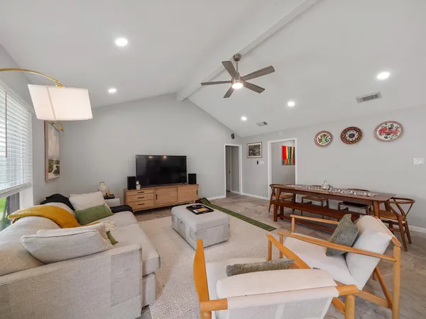 $2,600 | 5014 Mary Lou Drive, Houston, TX 77092