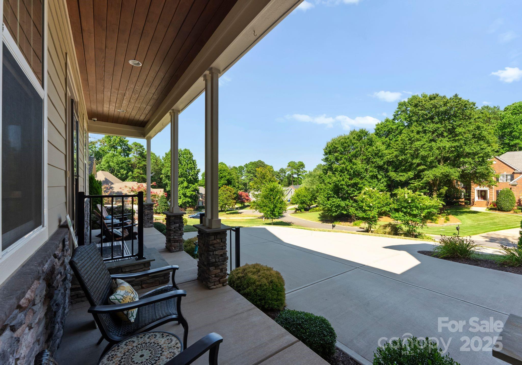4275 Silver Eagle Cove Denver, NC 28037 - Photo 4 of 48 a outdoor living space with furniture