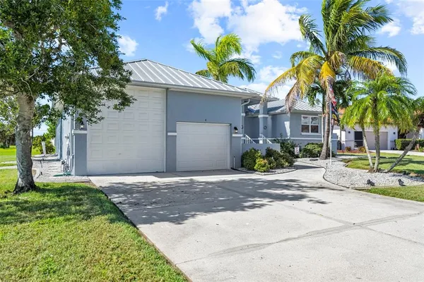 $519,999 | 6 Amberjack Terrace, Placida, FL 33946