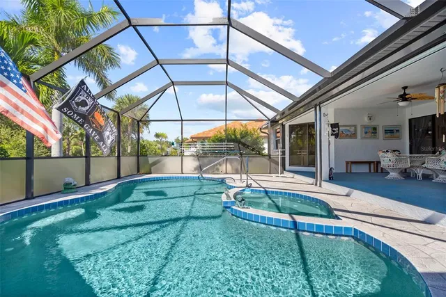 $529,995 | 6 Amberjack Terrace, Placida, FL 33946