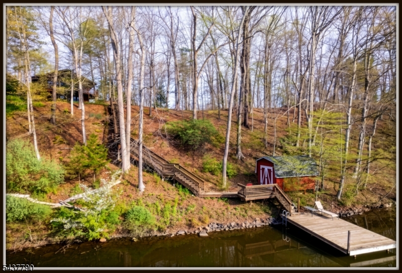 118 Ridge Road Newton, NJ 07860 - Photo 3 of 50
