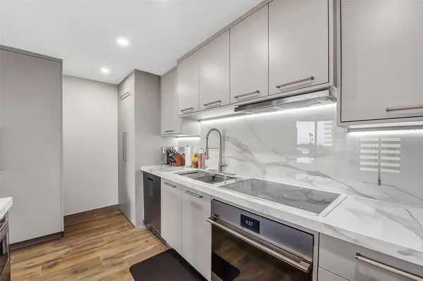 a close view of utility and utility room