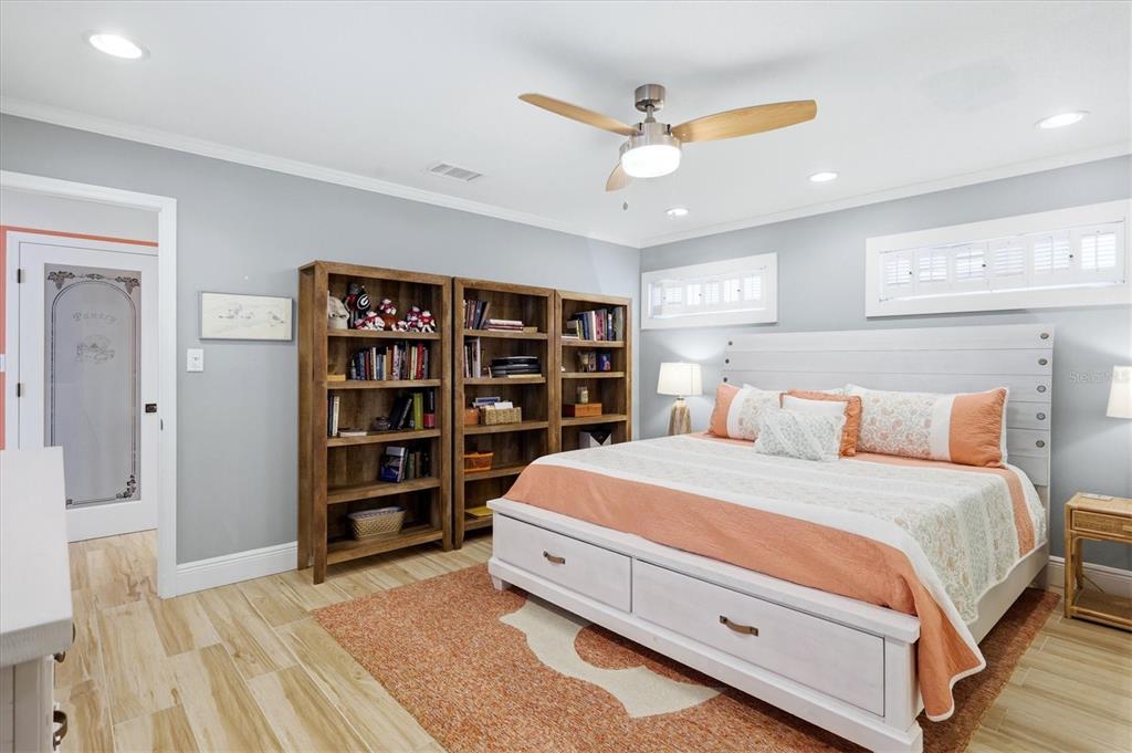 6005 Midnight Pass Road, Unit S6 Sarasota, FL 34242 - Photo 17 of 45