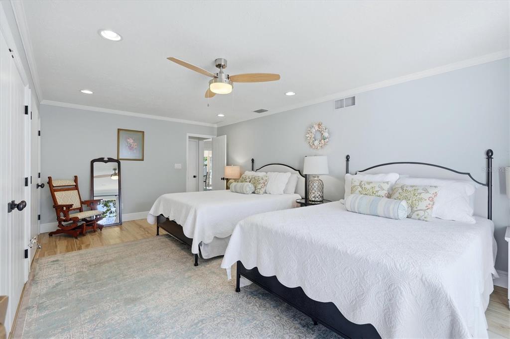 6005 Midnight Pass Road, Unit S6 Sarasota, FL 34242 - Photo 22 of 45