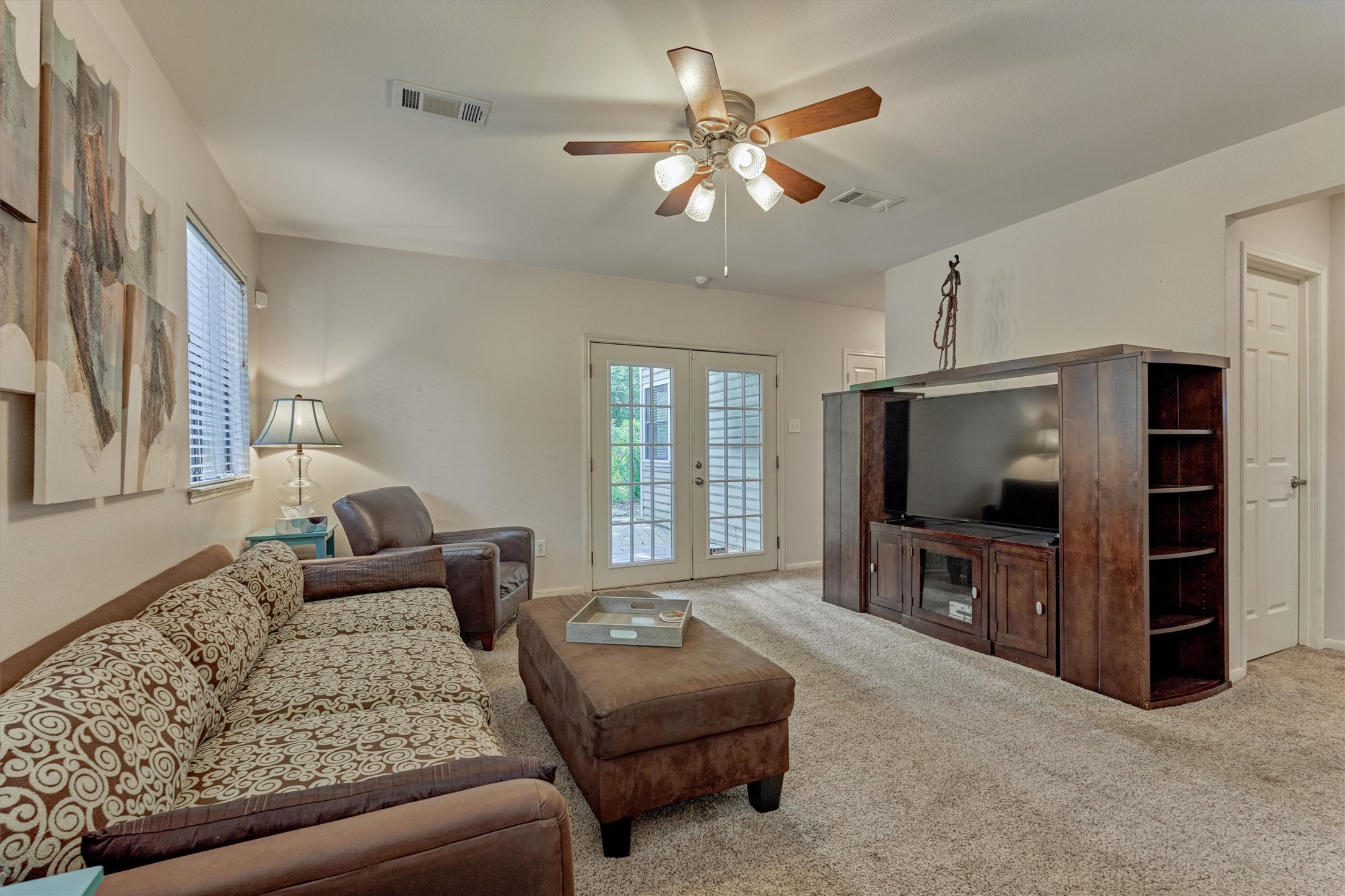 26 Twisted Birch Pl Court Spring, TX 77381 - Photo 11 of 47