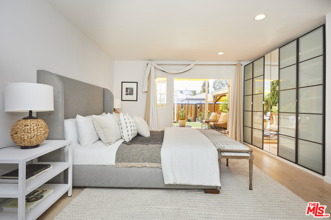 241 7th Avenue Venice, CA 90291 - Photo 23 of 48