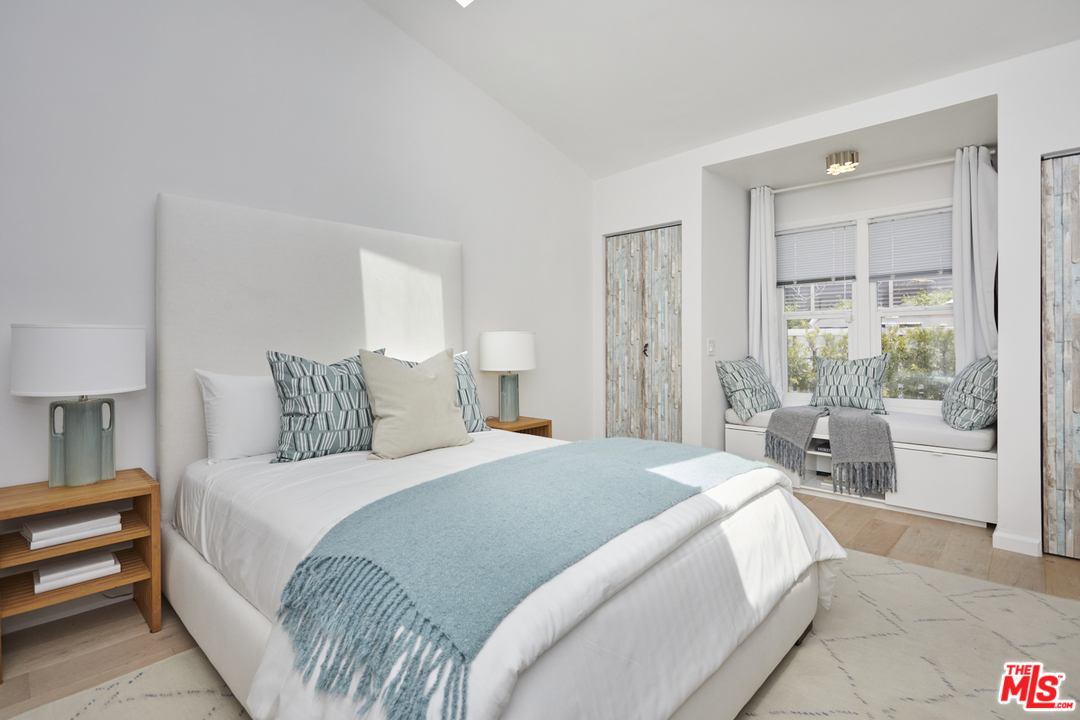 241 7th Avenue Venice, CA 90291 - Photo 27 of 48