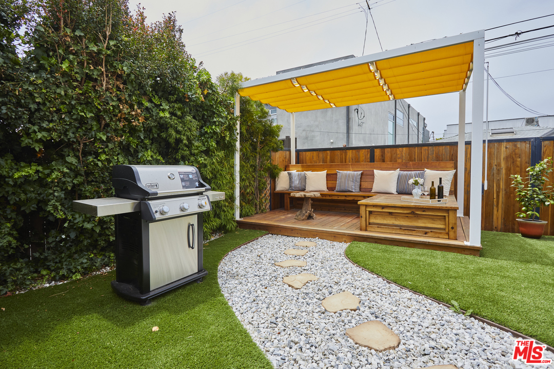 241 7th Avenue Venice, CA 90291 - Photo 41 of 48