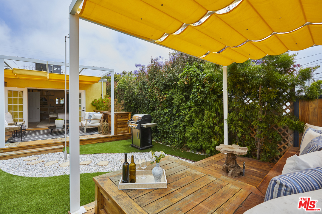 241 7th Avenue Venice, CA 90291 - Photo 44 of 48