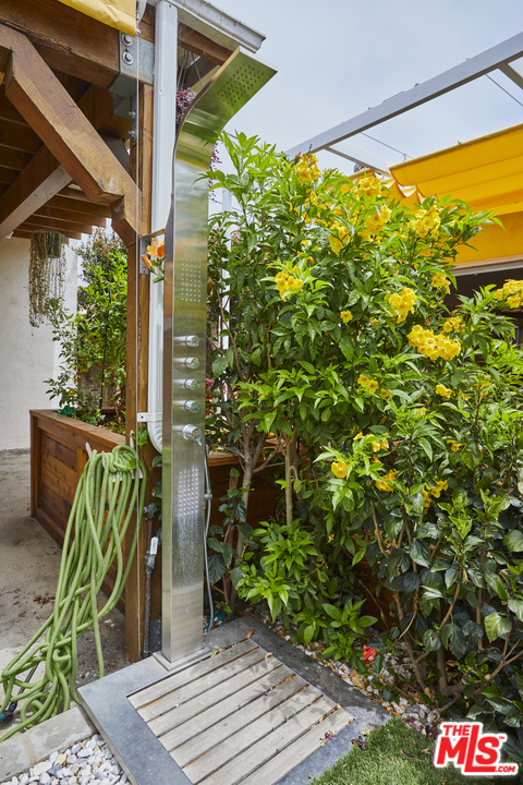 241 7th Avenue Venice, CA 90291 - Photo 46 of 48