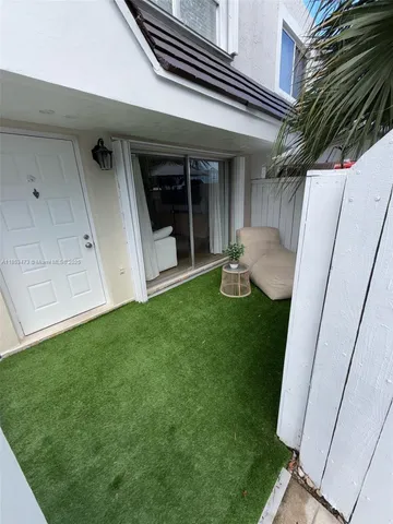 $2,750 | 4530 Southwest 68th Ct Circle, Unit 356, Miami, FL 33155