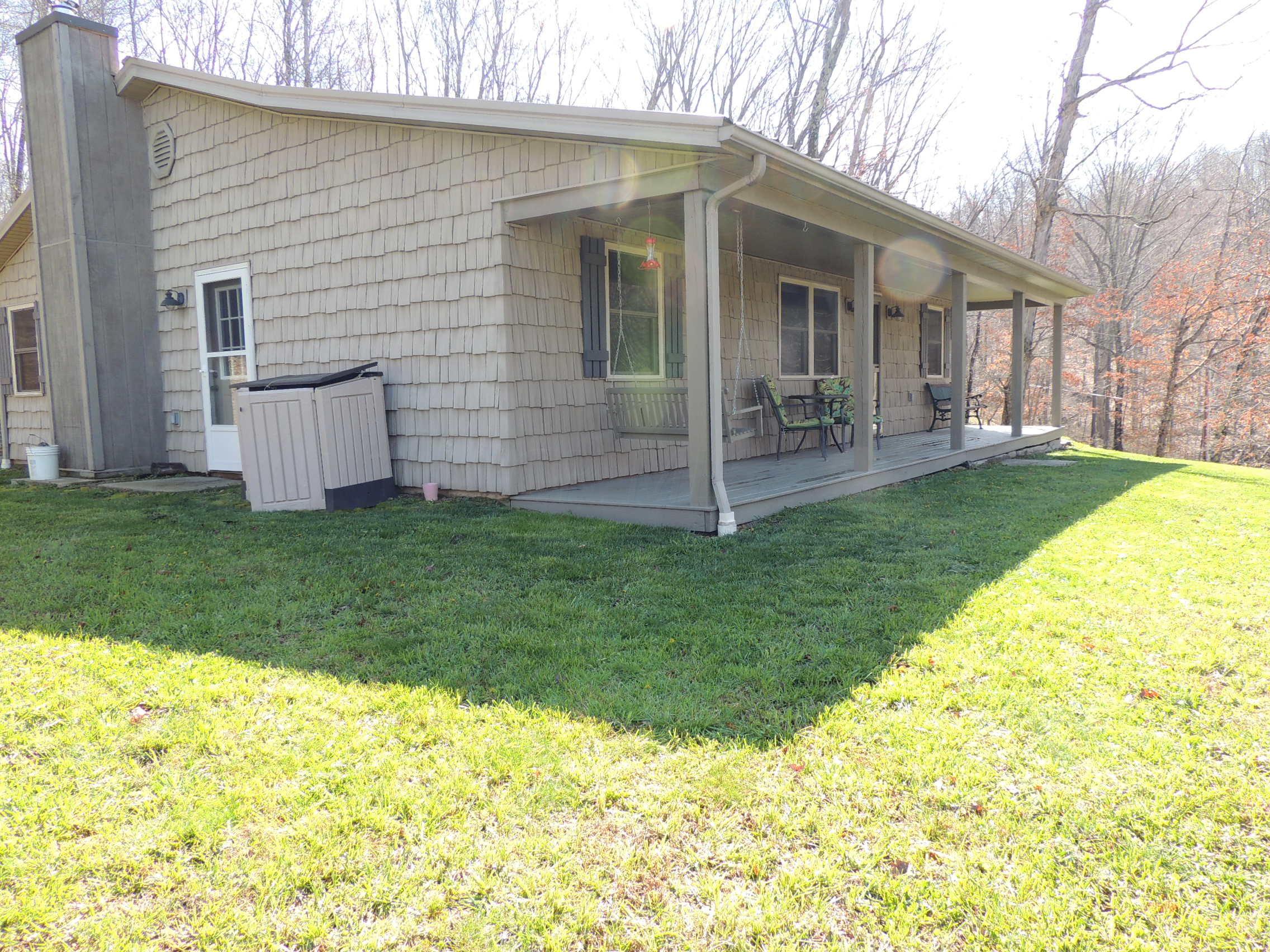 13512 Bobo Road Logan, OH 43138 - Photo 2 of 40