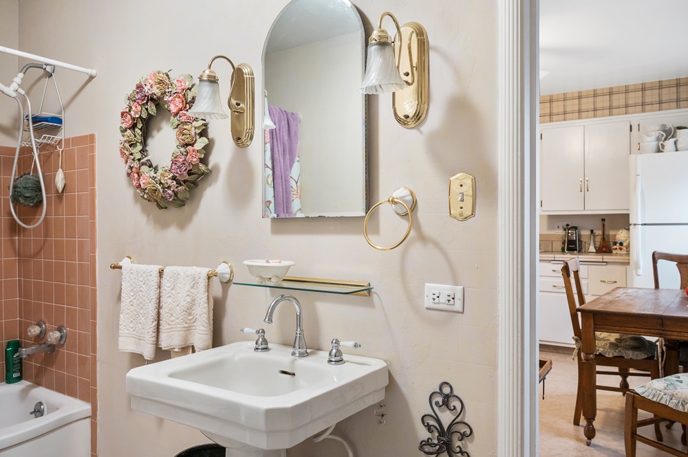 109 North Riley Road Muncie, IN 47304 - Photo 8 of 17 Gallery Image 8