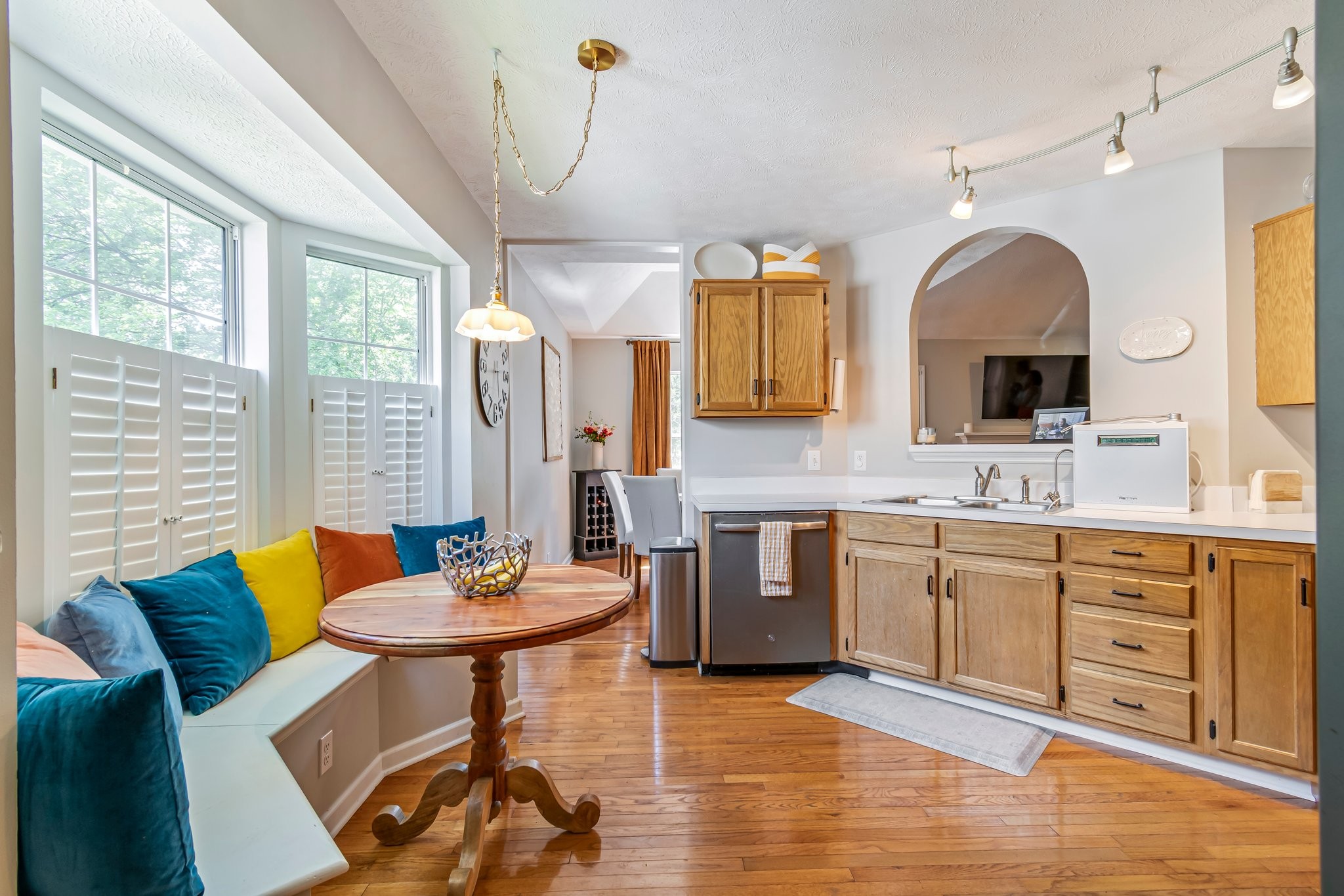 1817 Bryce Circle Nashville, TN 37211 - Photo 17 of 54 a bathroom with a granite countertop sink a mirror and a bathtub