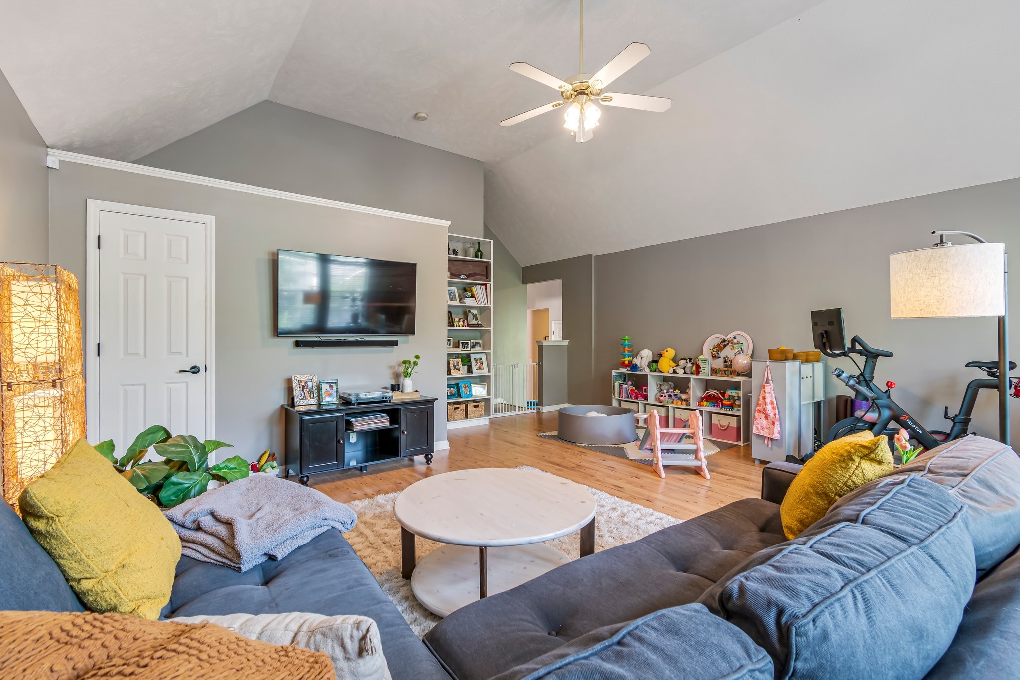 1817 Bryce Circle Nashville, TN 37211 - Photo 43 of 54 a living room with furniture kitchen view and a flat screen tv