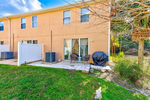 $264,900 | 780 Spring Flowers Trail, Brandon, FL 33511