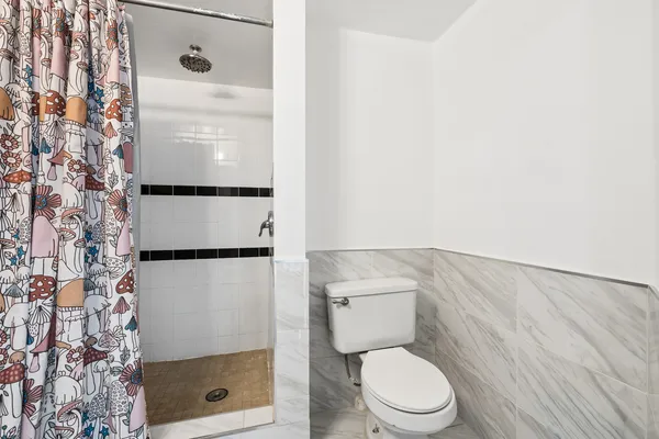 $375,000 | 191 Ashland Avenue, Des Plaines, IL 60016