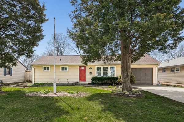 $375,000 | 191 Ashland Avenue, Des Plaines, IL 60016