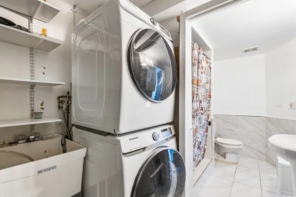 $375,000 | 191 Ashland Avenue, Des Plaines, IL 60016