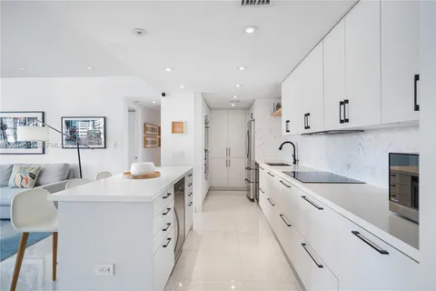 $1,199,000 | 20 Island Avenue, Unit 1401, Miami Beach, FL 33139