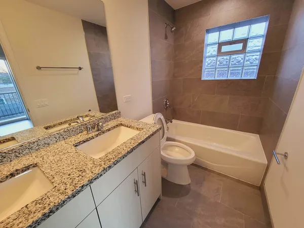$278,000 | 3595 South Archer Avenue, Unit 2C, Chicago, IL 60609