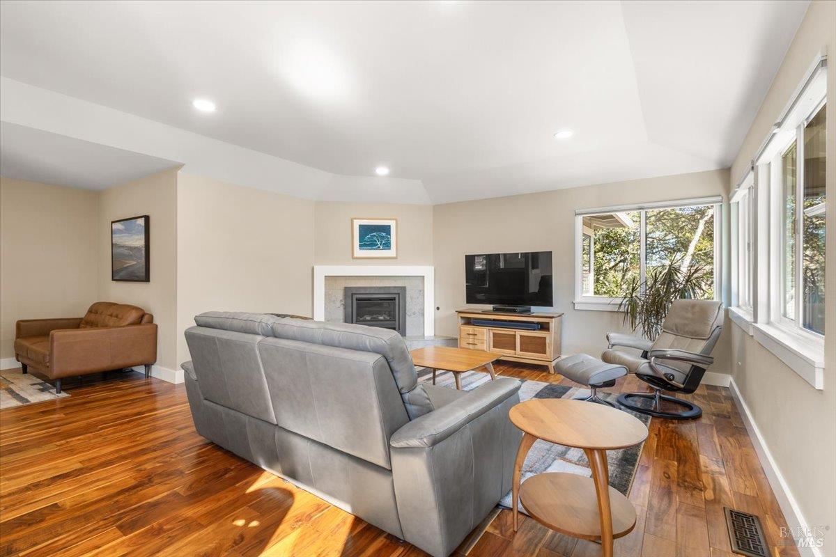 3224 Cobblestone Drive Santa Rosa, CA 95404 - Photo 15 of 73