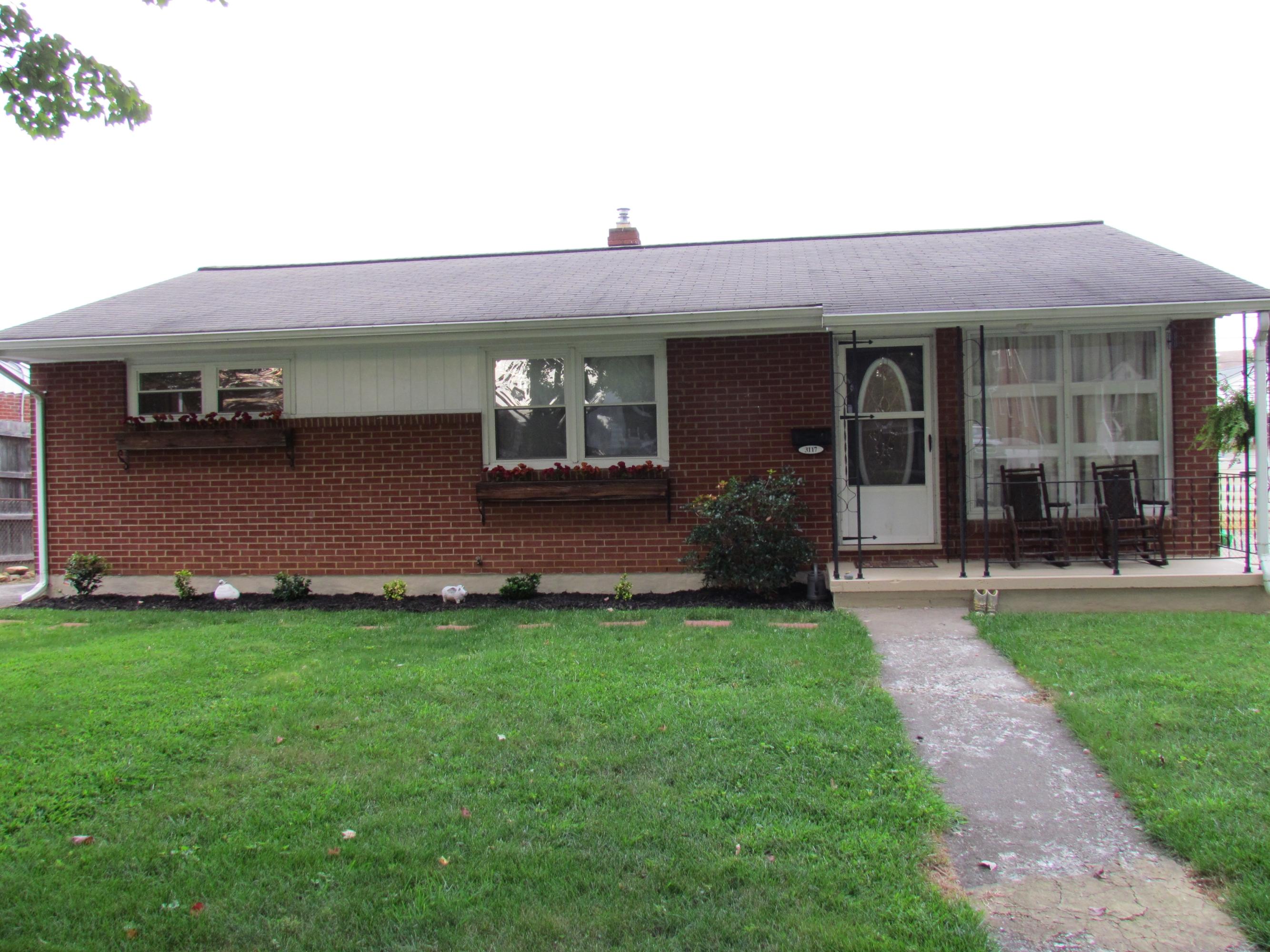 3117 Oliver Road Northeast Roanoke, VA 24012 - Photo 1 of 26 Front
