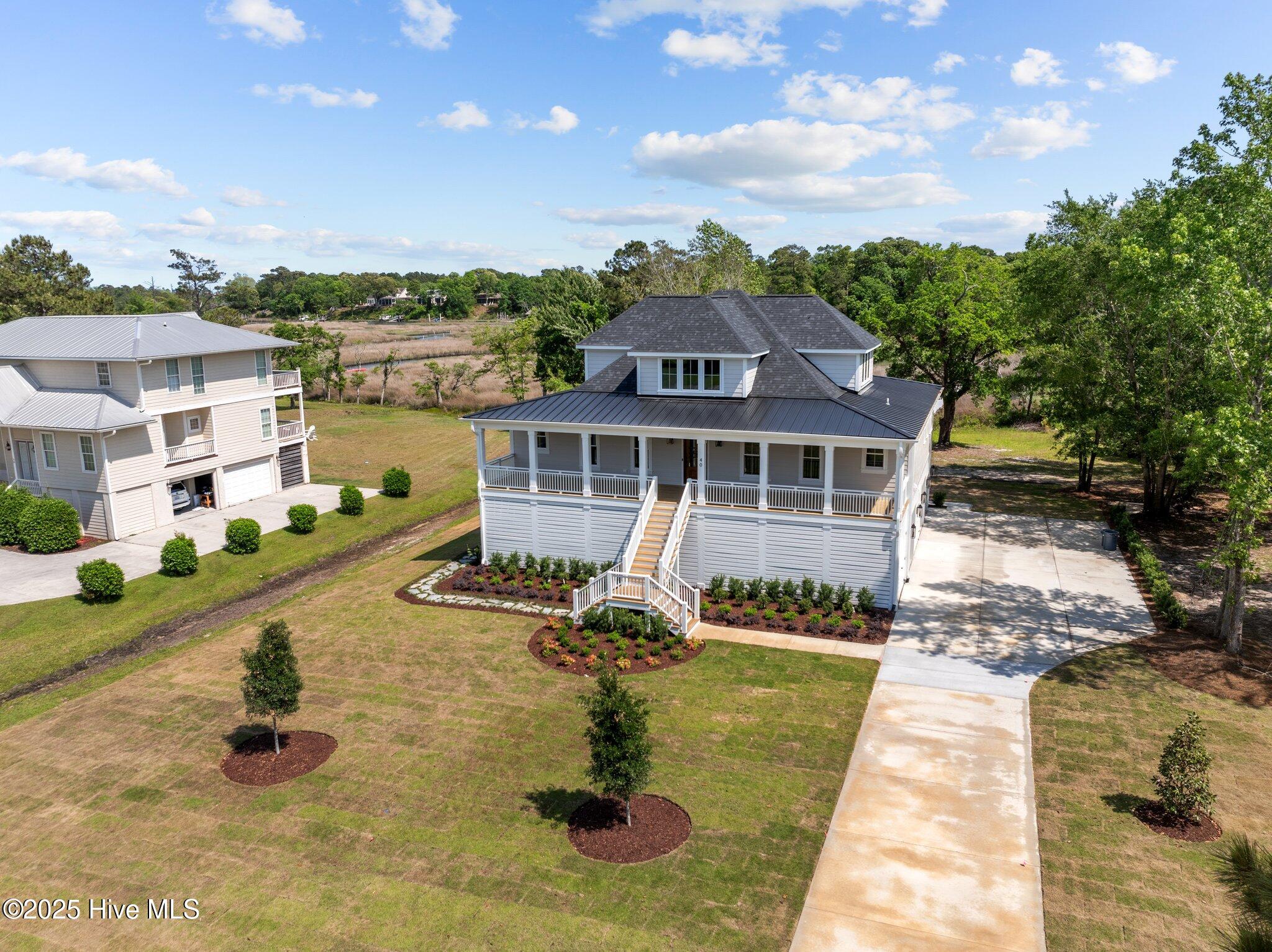 40 Crane Pointe Road Hampstead, NC 28443 - Photo 12 of 62 12-web-or-mls-DJI_20250502085939_0933_D