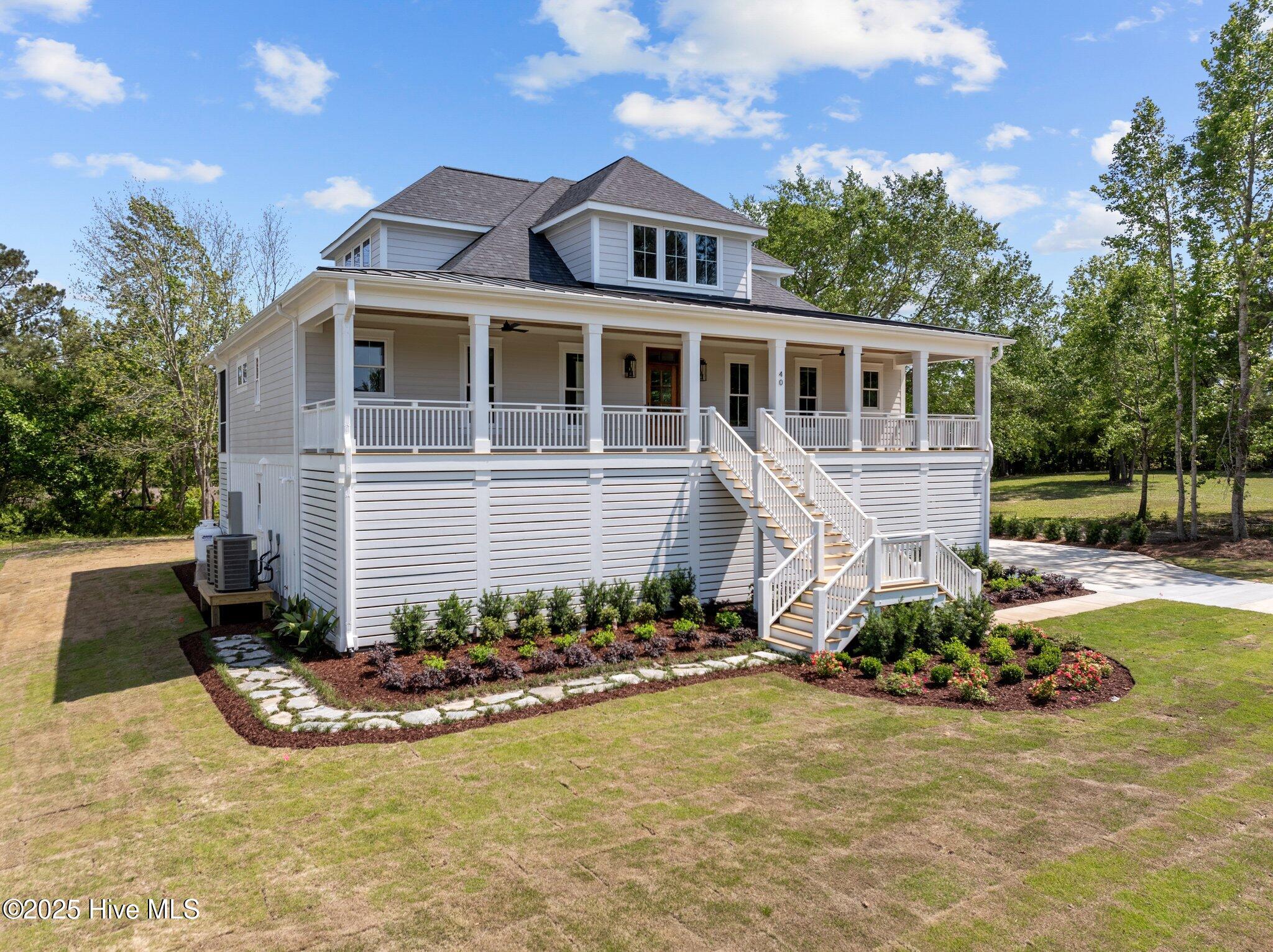 40 Crane Pointe Road Hampstead, NC 28443 - Photo 5 of 62 5-web-or-mls-DJI_20250502085617_0924_D