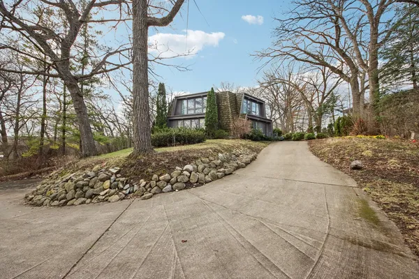 $499,000 | 26155 West Laurel Avenue, Wauconda, IL 60084
