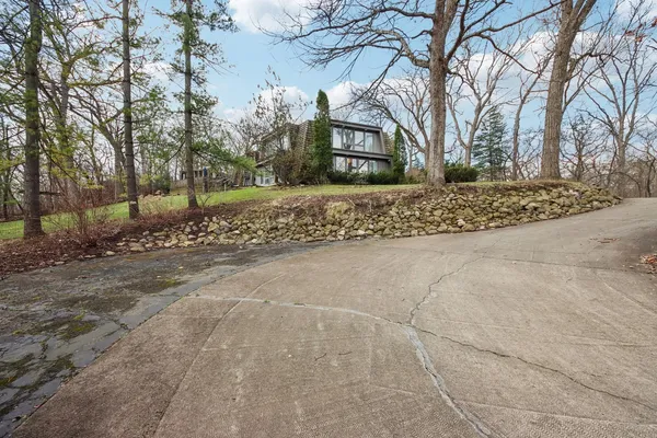 $499,000 | 26155 West Laurel Avenue, Wauconda, IL 60084