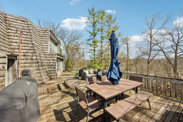 $499,000 | 26155 West Laurel Avenue, Wauconda, IL 60084