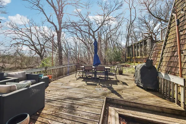 $499,000 | 26155 West Laurel Avenue, Wauconda, IL 60084
