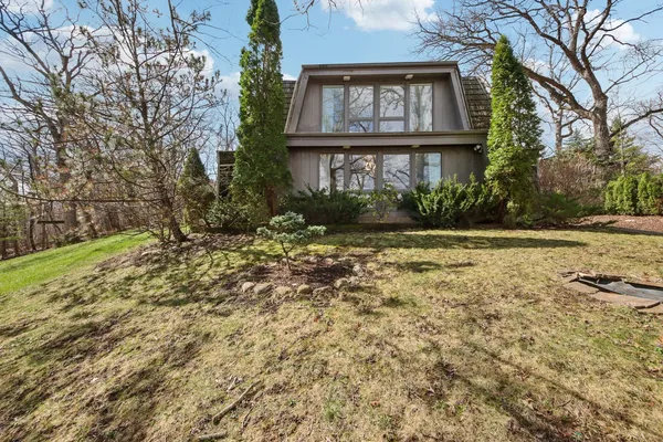 $499,000 | 26155 West Laurel Avenue, Wauconda, IL 60084