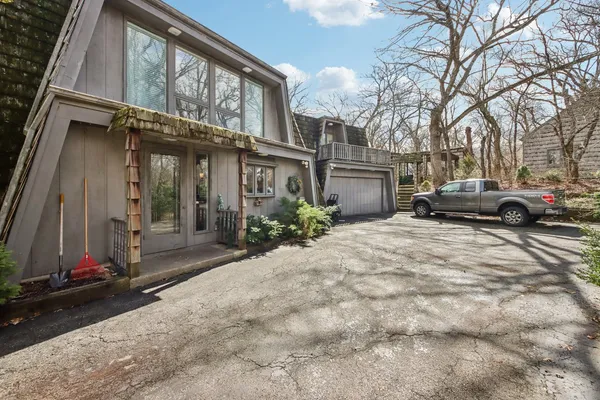 $499,000 | 26155 West Laurel Avenue, Wauconda, IL 60084