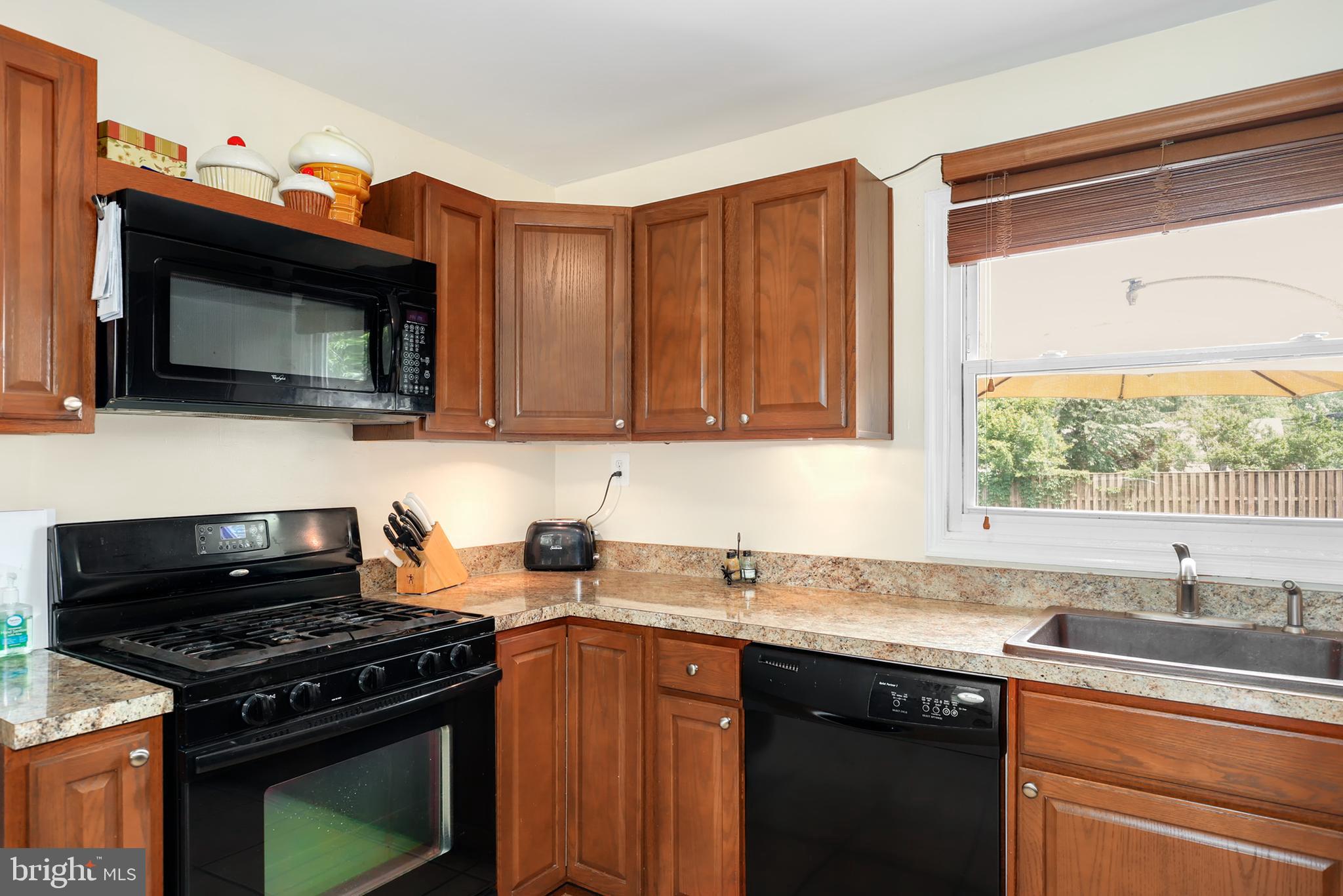 120 Brent Road Arnold, MD 21012 - Photo 12 of 39 Gallery Image 12